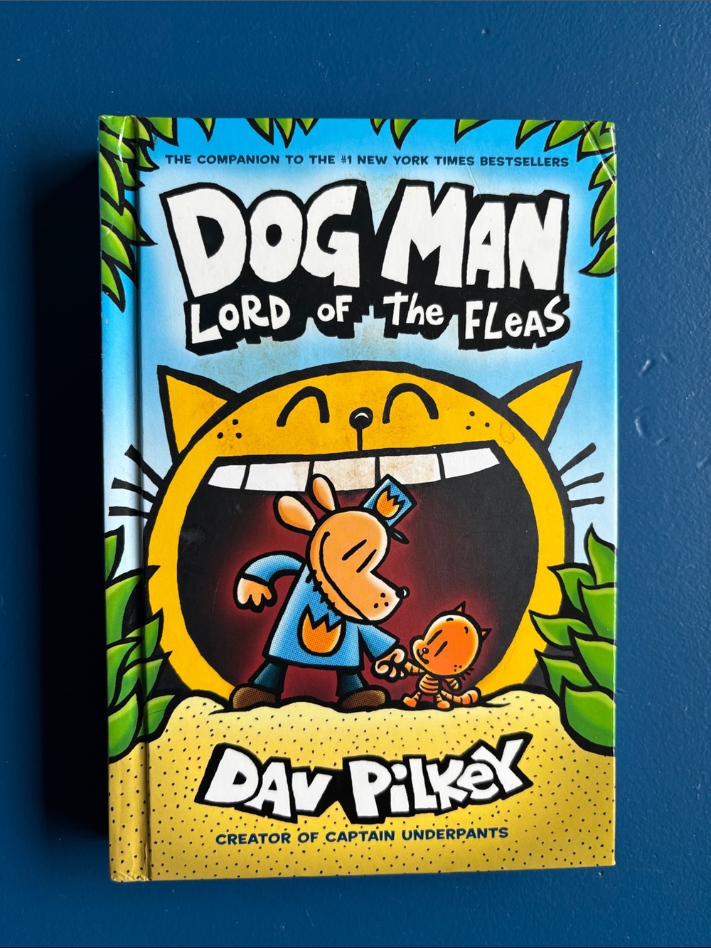 Dog Man: Lord of the Fleas by -Dav Pilkey Hardcover